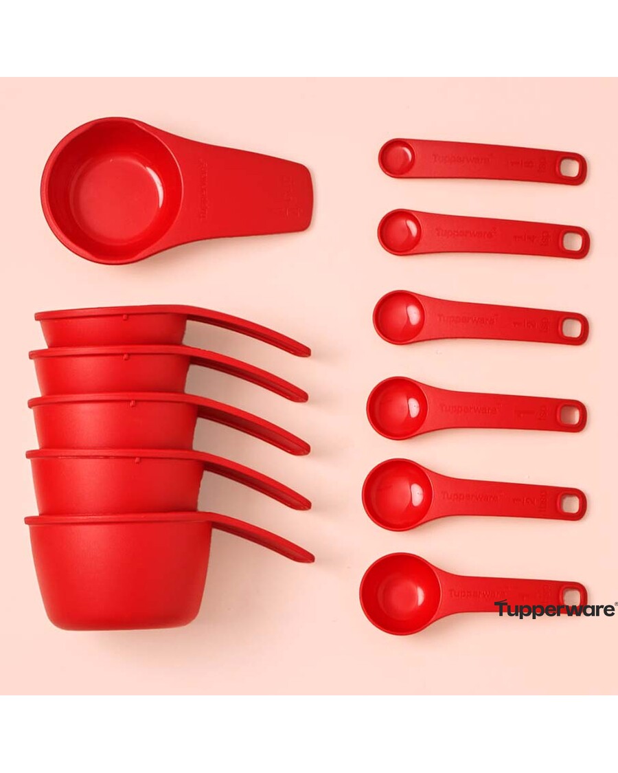 Tupperware Measuring Mates Set