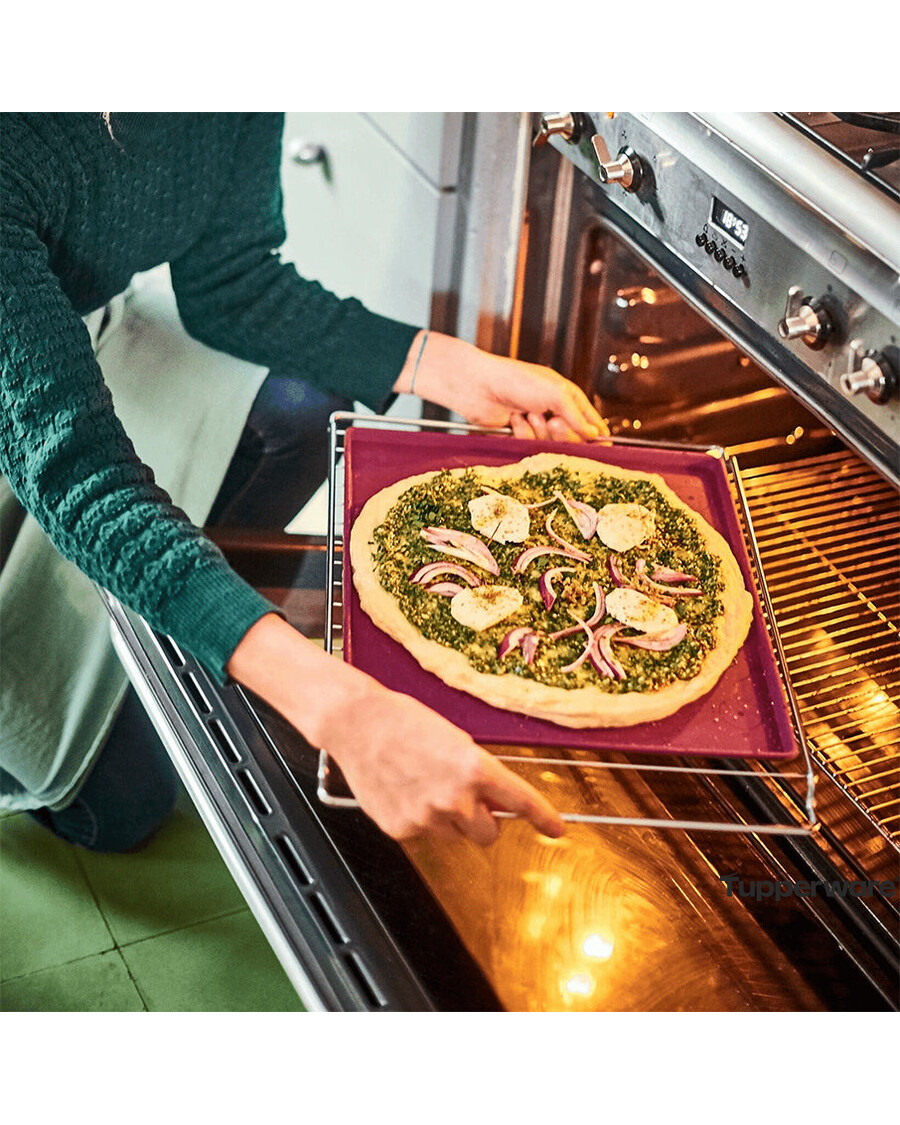 Tupperware Silicone Baking Sheet with Rim