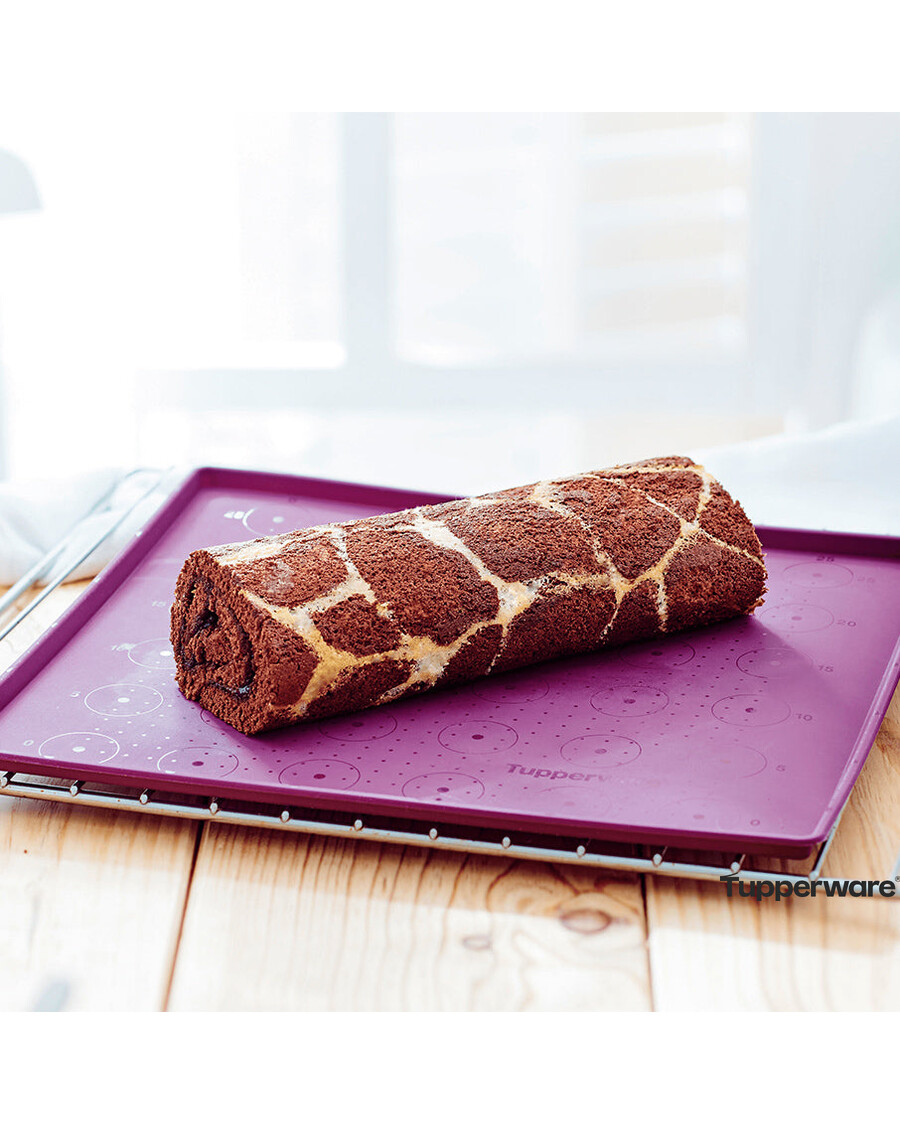 Tupperware Silicone Baking Sheet with Rim