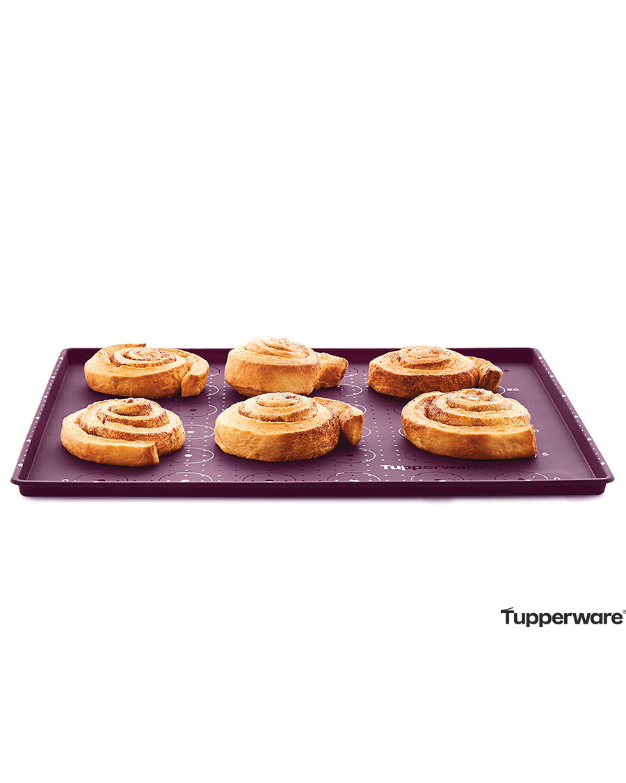 Tupperware Silicone Baking Sheet with Rim