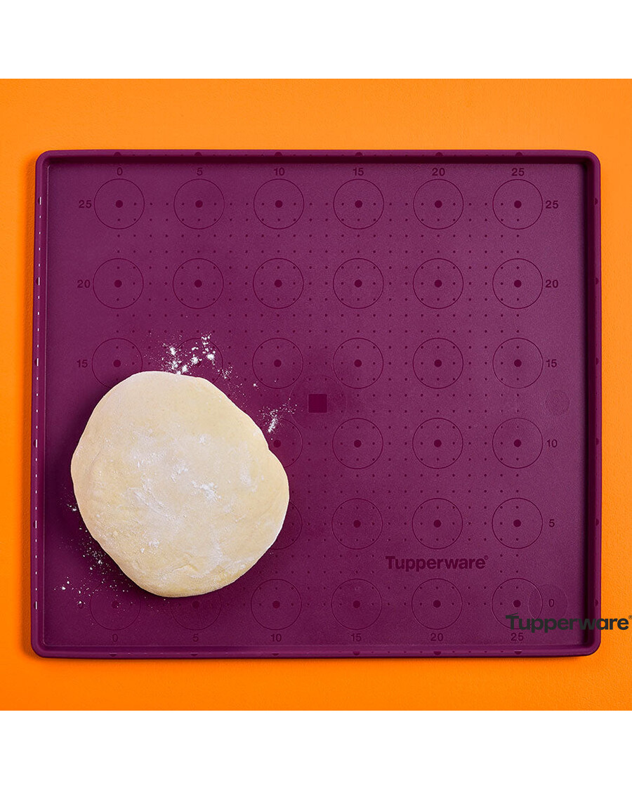 Tupperware Silicone Baking Sheet with Rim