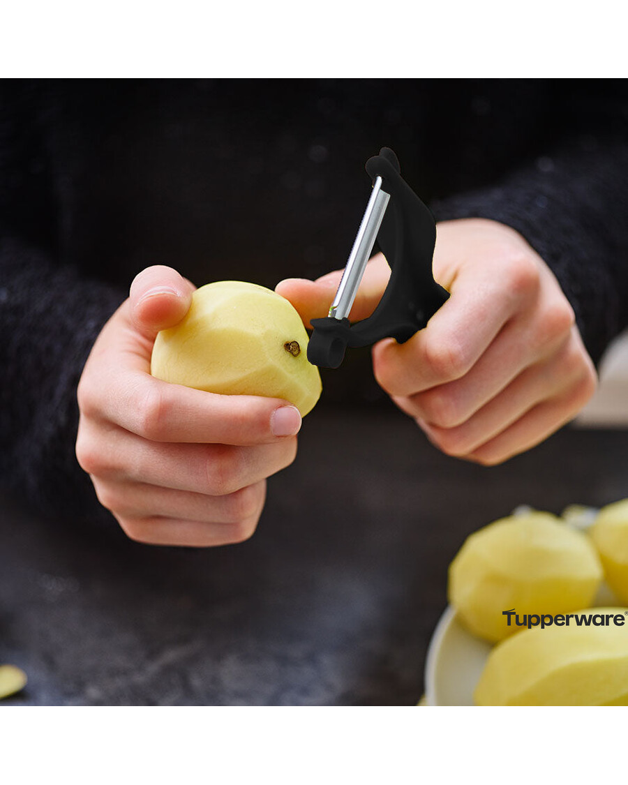 Tupperware 5-in-1 Universal Peeler
