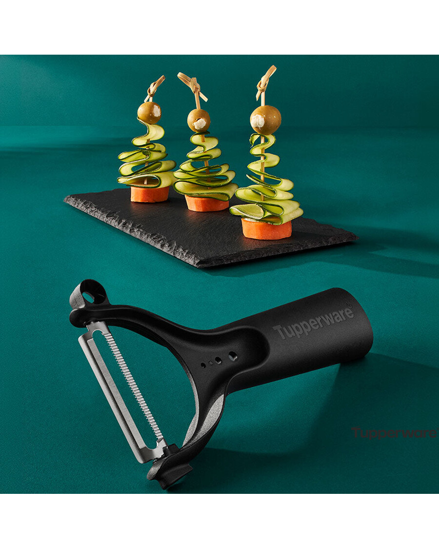 Tupperware 5-in-1 Universal Peeler