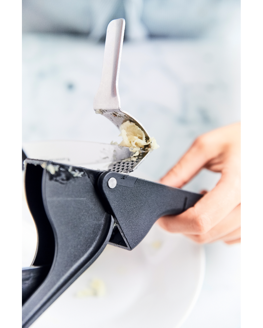 Tupperware Garlic Press