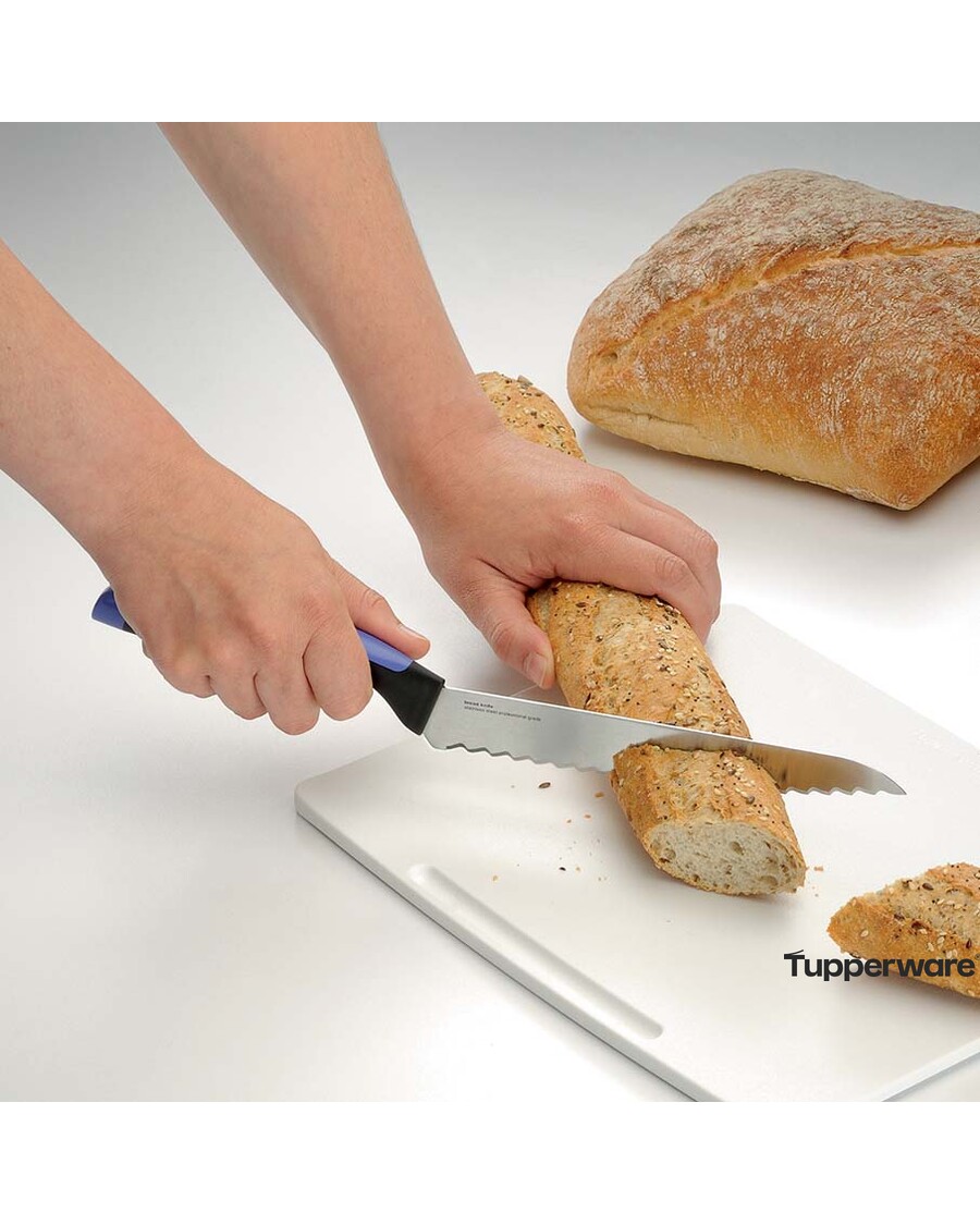 Tupperware Universal Series | Bread Knife