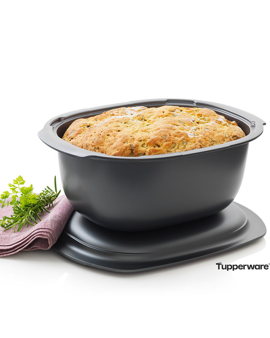Tupperware UltraPro® Casserole Pan with Cover | 3.7 qt / 3.5 L