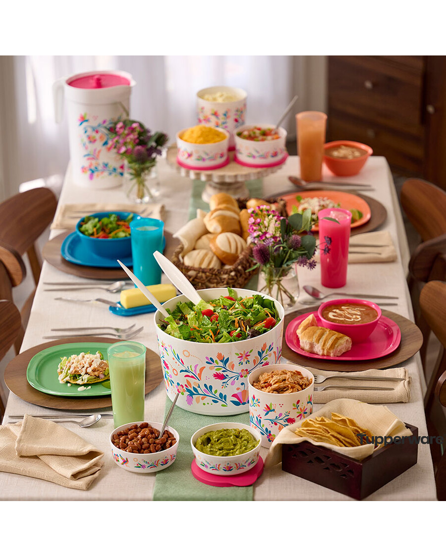 Tupperware Flittering Floral Folk Art | 18-piece Set